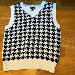 Girls 7/8 Art Class Sweater Vest